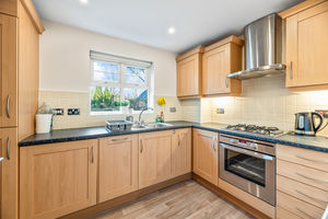 Kitchen- click for photo gallery